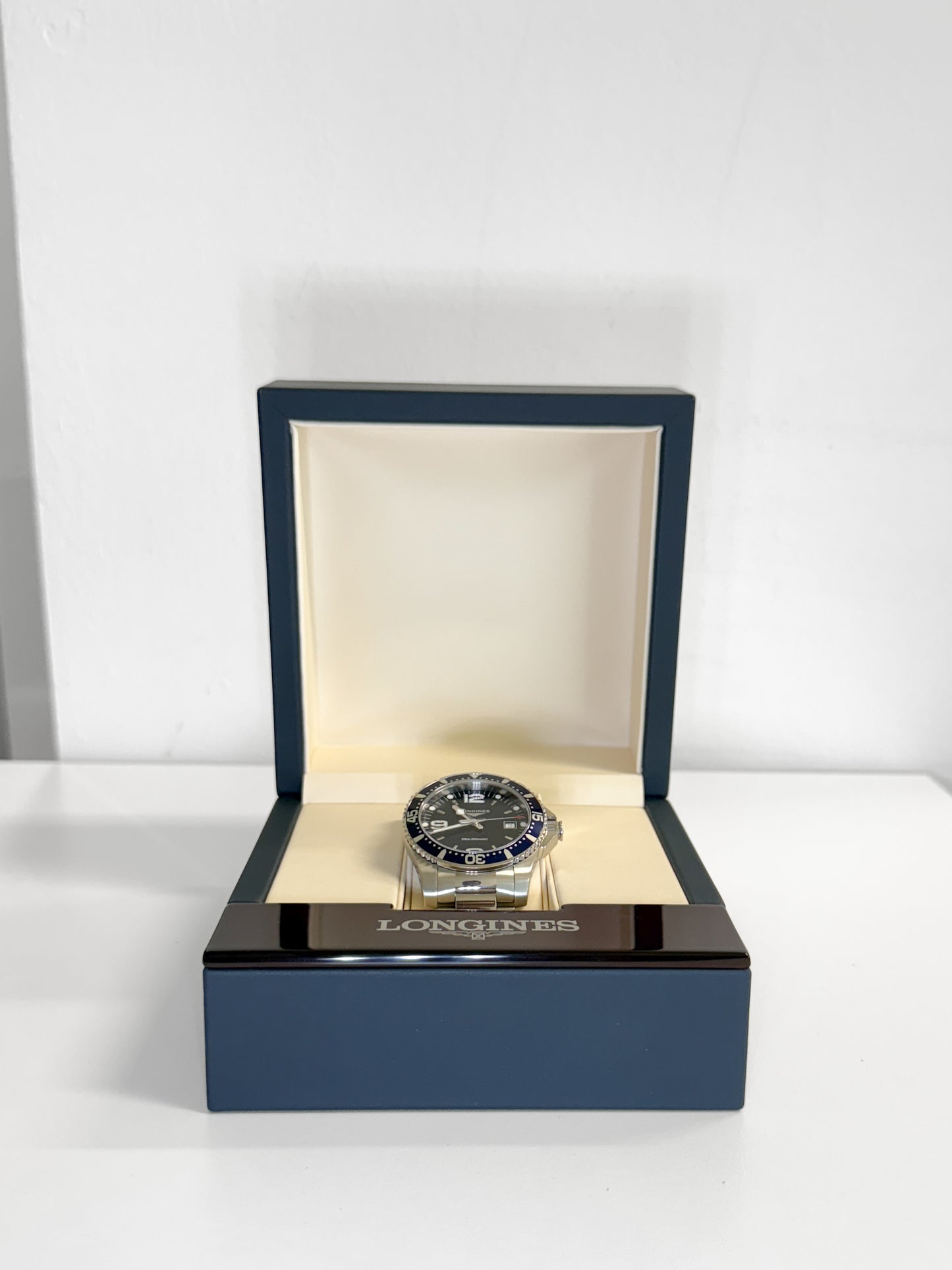 Longines Hydroconquest L37404966 - Blue Dial Dive Watch