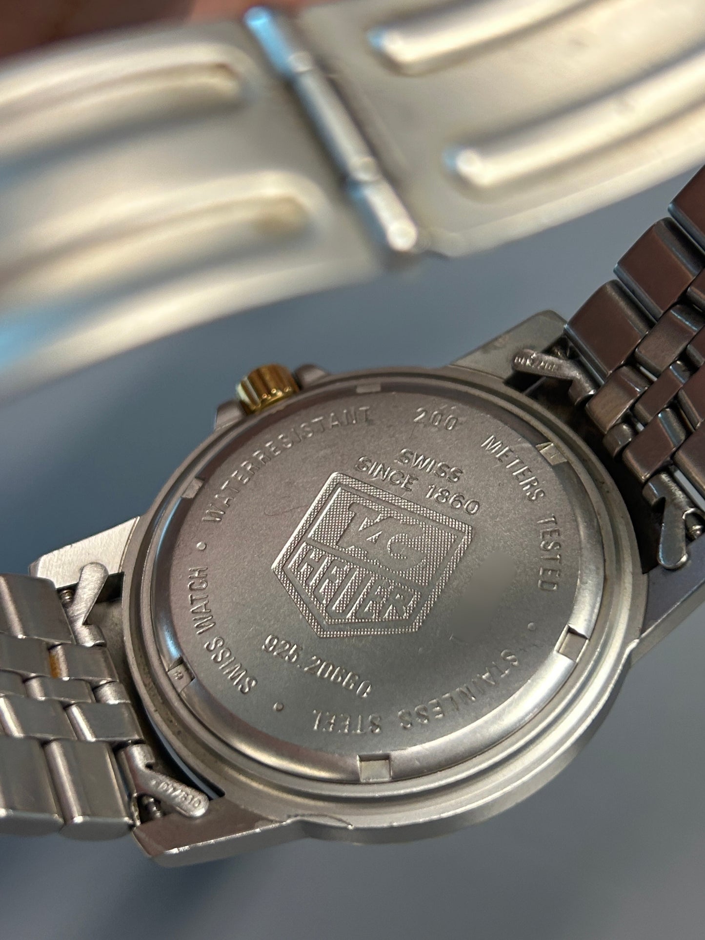 Tag Heuer Professional 1500 Quartz - Grey Market