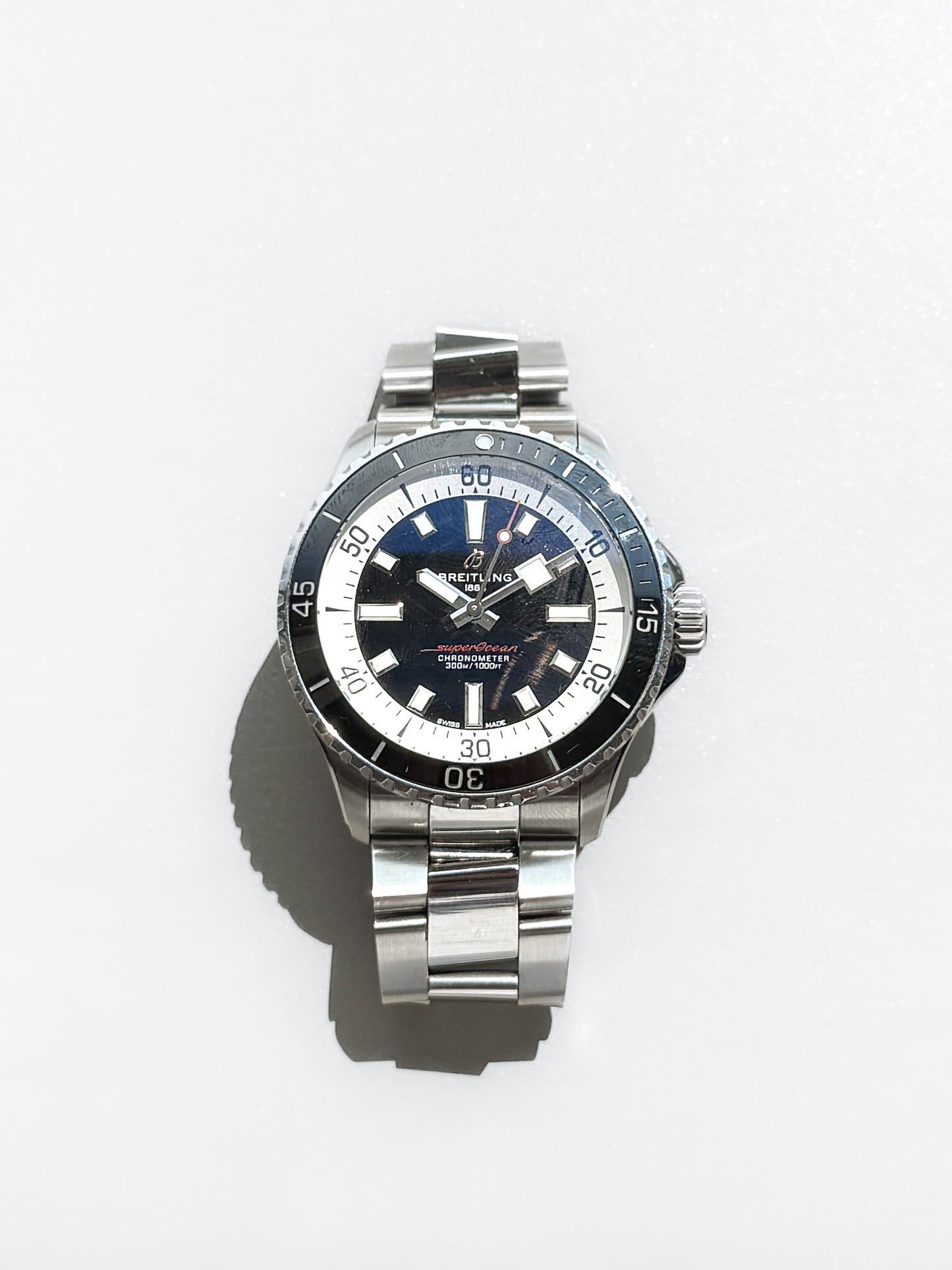 Breitling Superocean Automatic 42mm – Modern Dive Watch with Heritage Roots