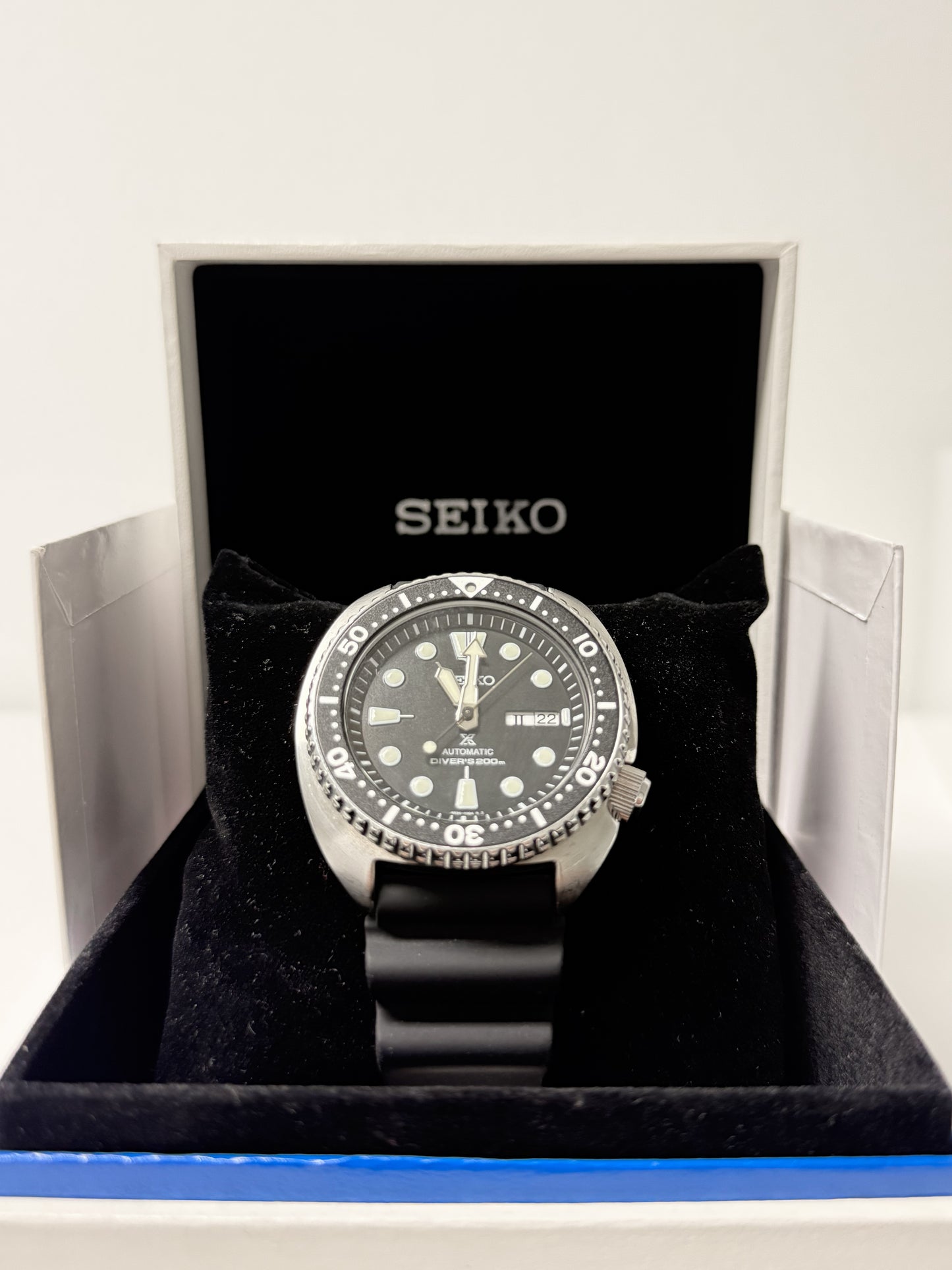 Seiko Prospex Diver SRPE93K1 - Black Dial - Full Set - Grey Market
