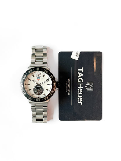 Tag Heuer Formula 1 Quartz 43mm – Sporty Precision with a Crisp White Dial