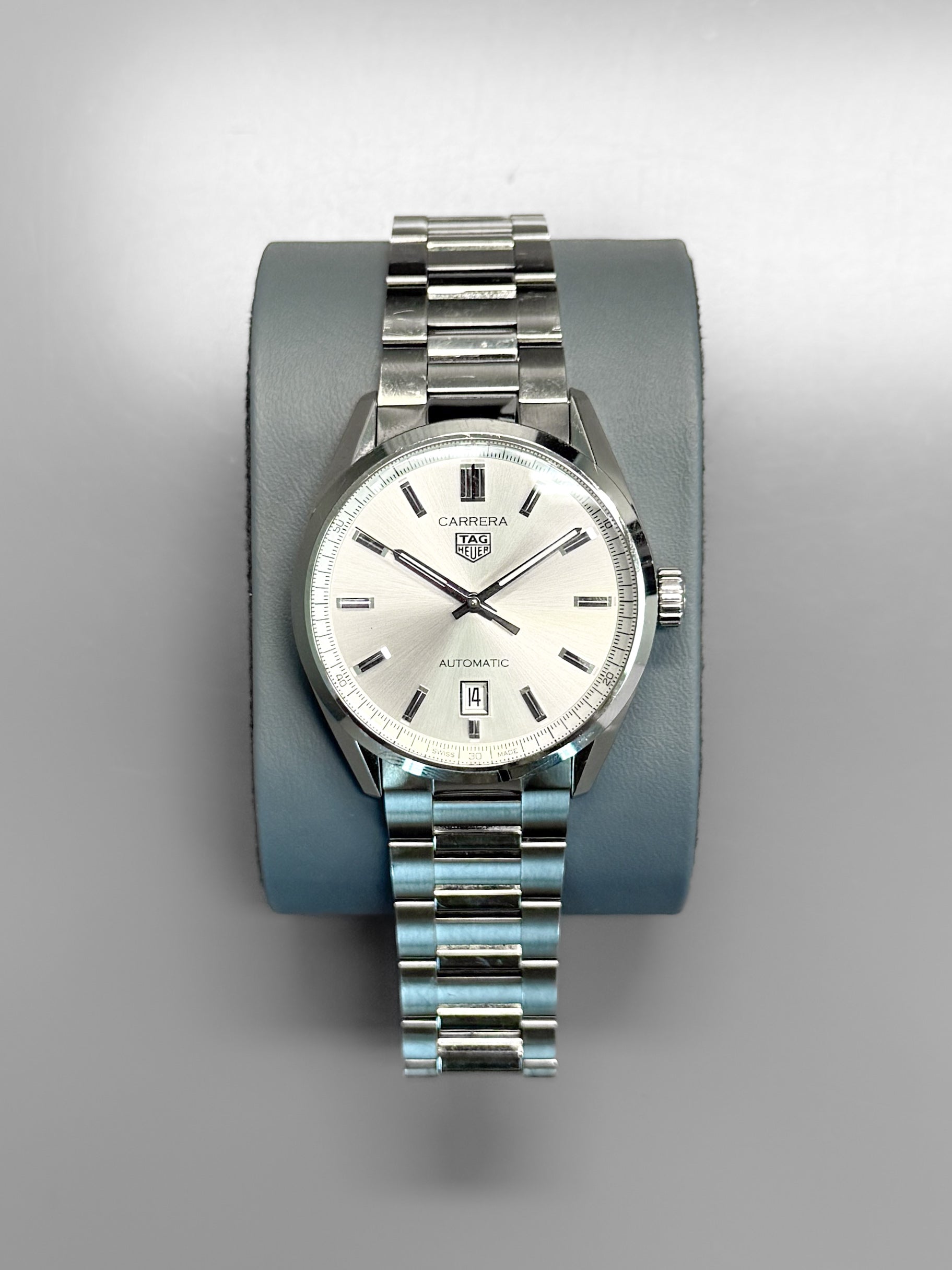 Tag Heuer Carrera Automatic WBN2111.BA0639 – Full Set, Dated May 2023 - Grey Market