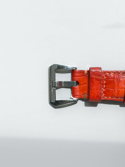 Panerai Luminor Base PAM00002 44mm – Iconic Design with Italian Craftsmanship