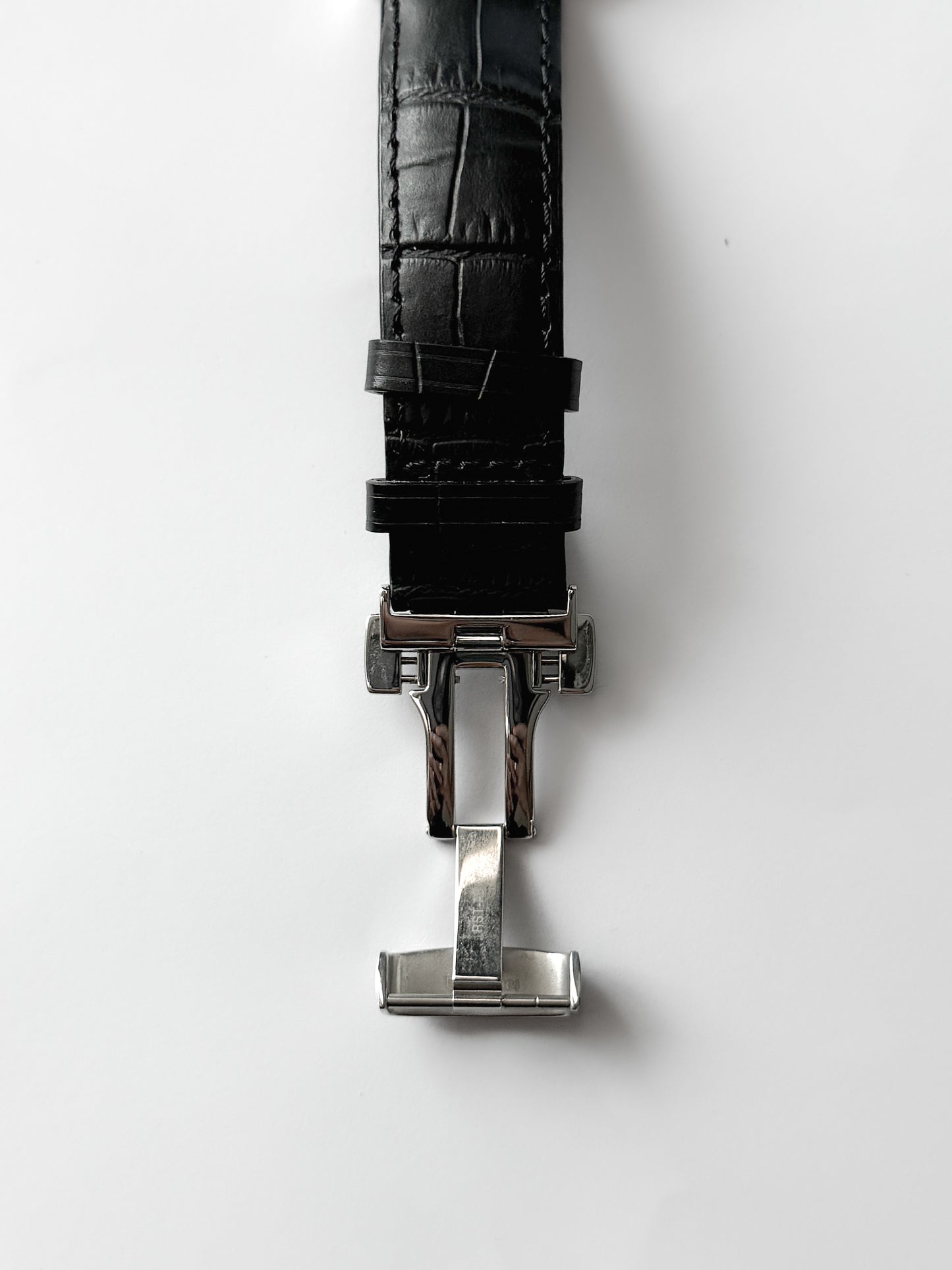 Frédérique Constant Classics Automatic FC-303MC5B6 – Timeless Swiss Elegance
