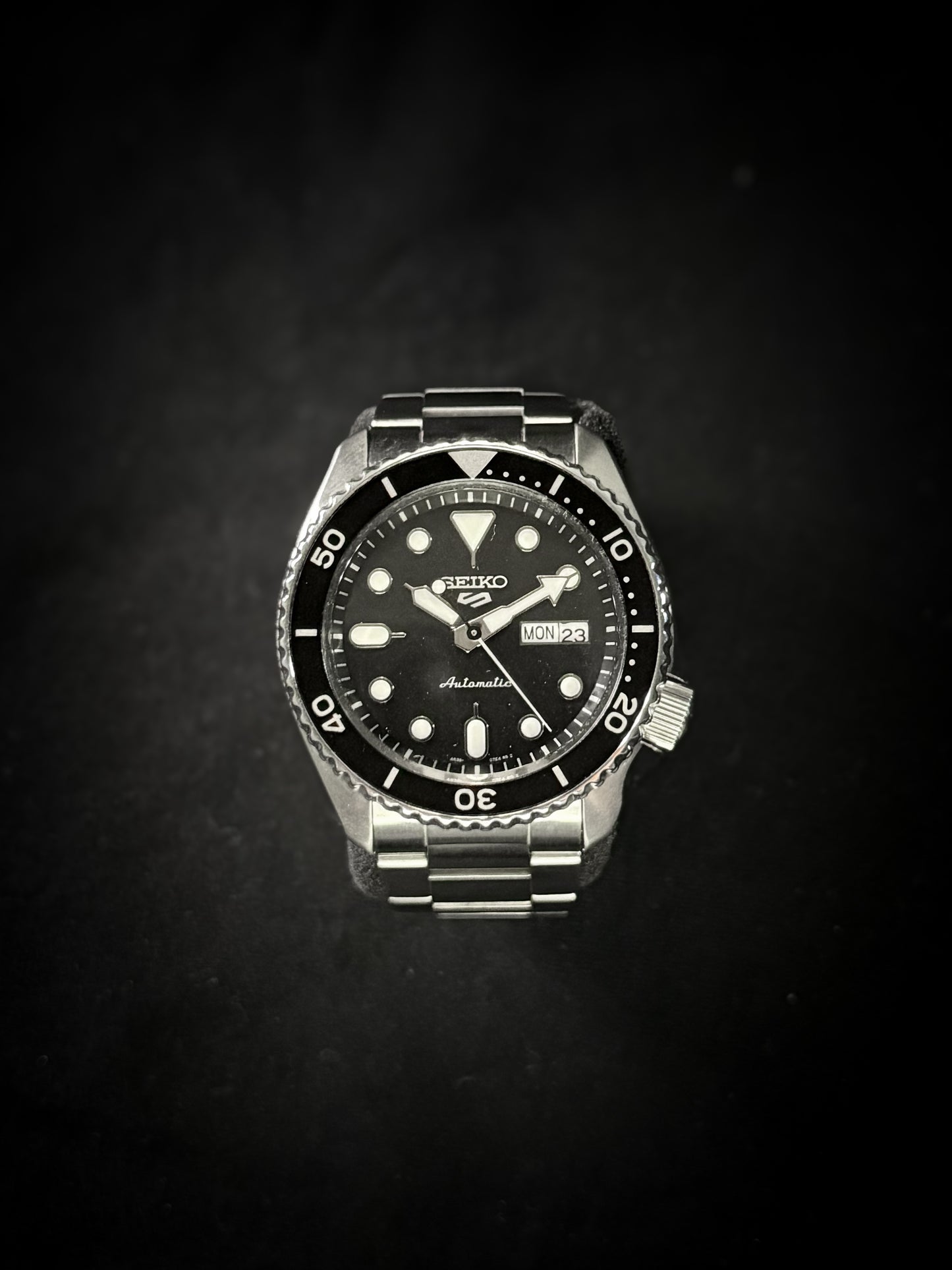 Seiko 5 Sports SRPD55K1 - Black Dial - Missing Warranty Card - Grey Market