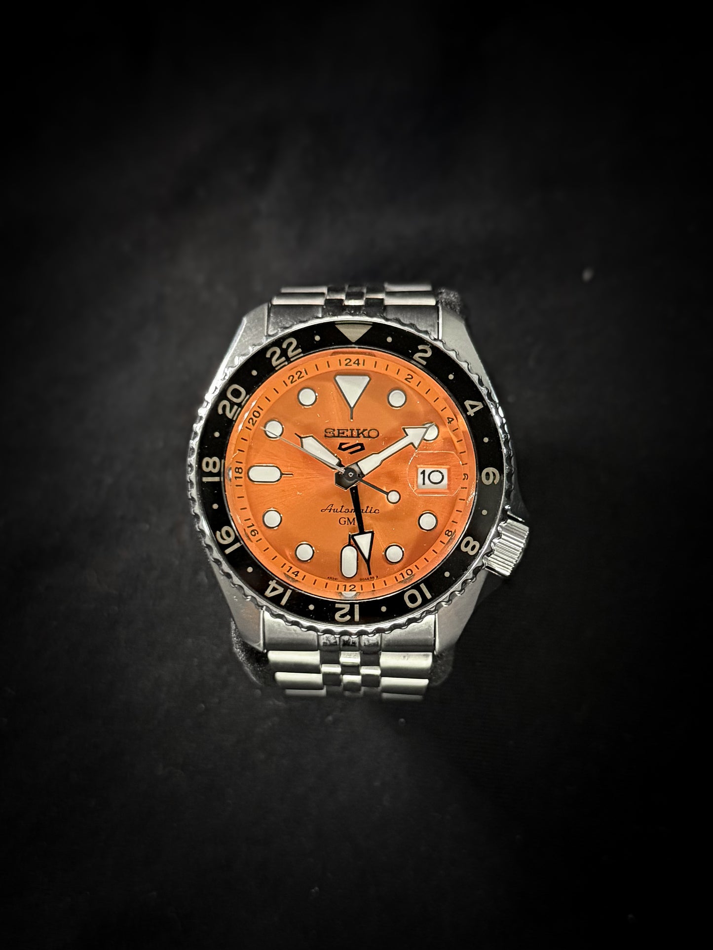 Seiko 5 GMT SSK005K1 Full Set - Grey Market