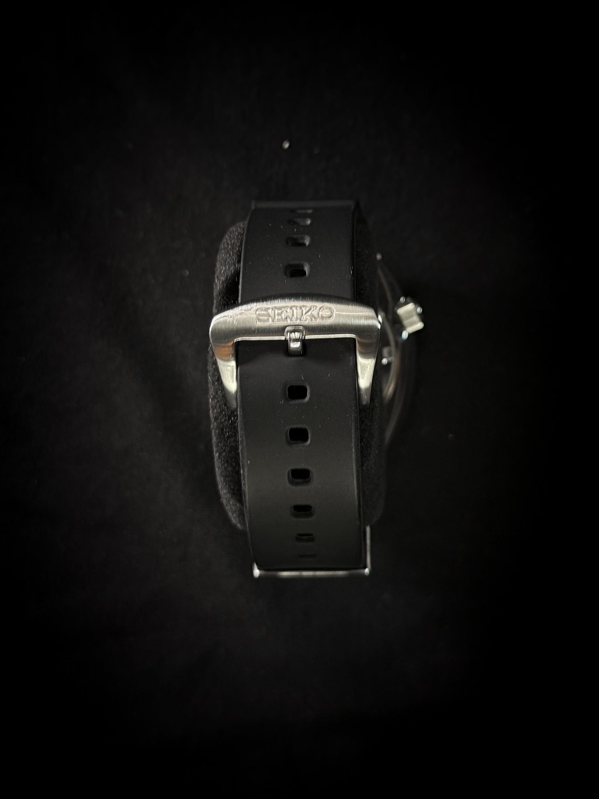 Seiko Prospex Diver SRPE93K1 - Black Dial - Full Set - Grey Market
