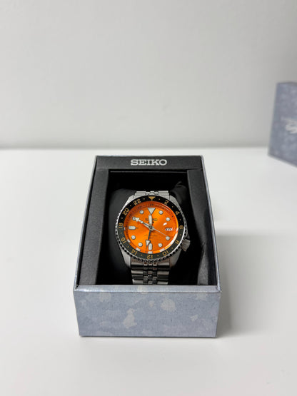 Seiko 5 GMT SSK005K1 Full Set - Grey Market
