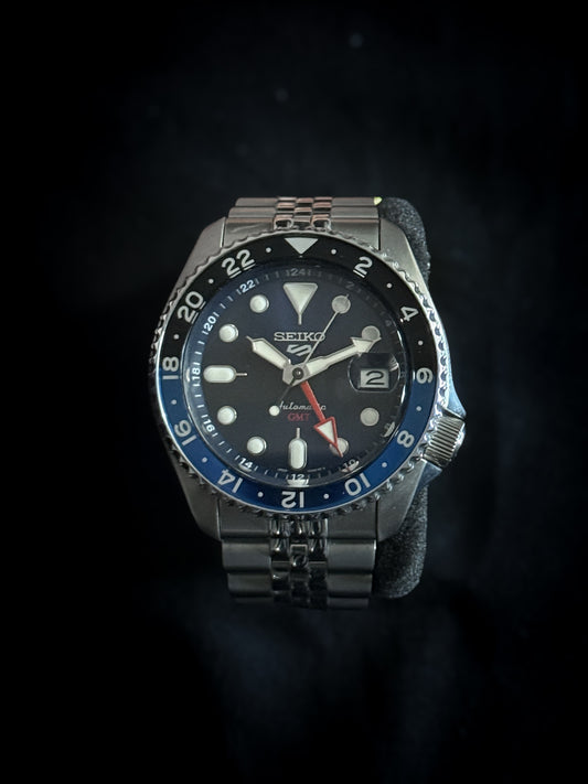 Seiko 5 GMT “Batman”, SSK003K1 Full Set - Full Set - Grey Market