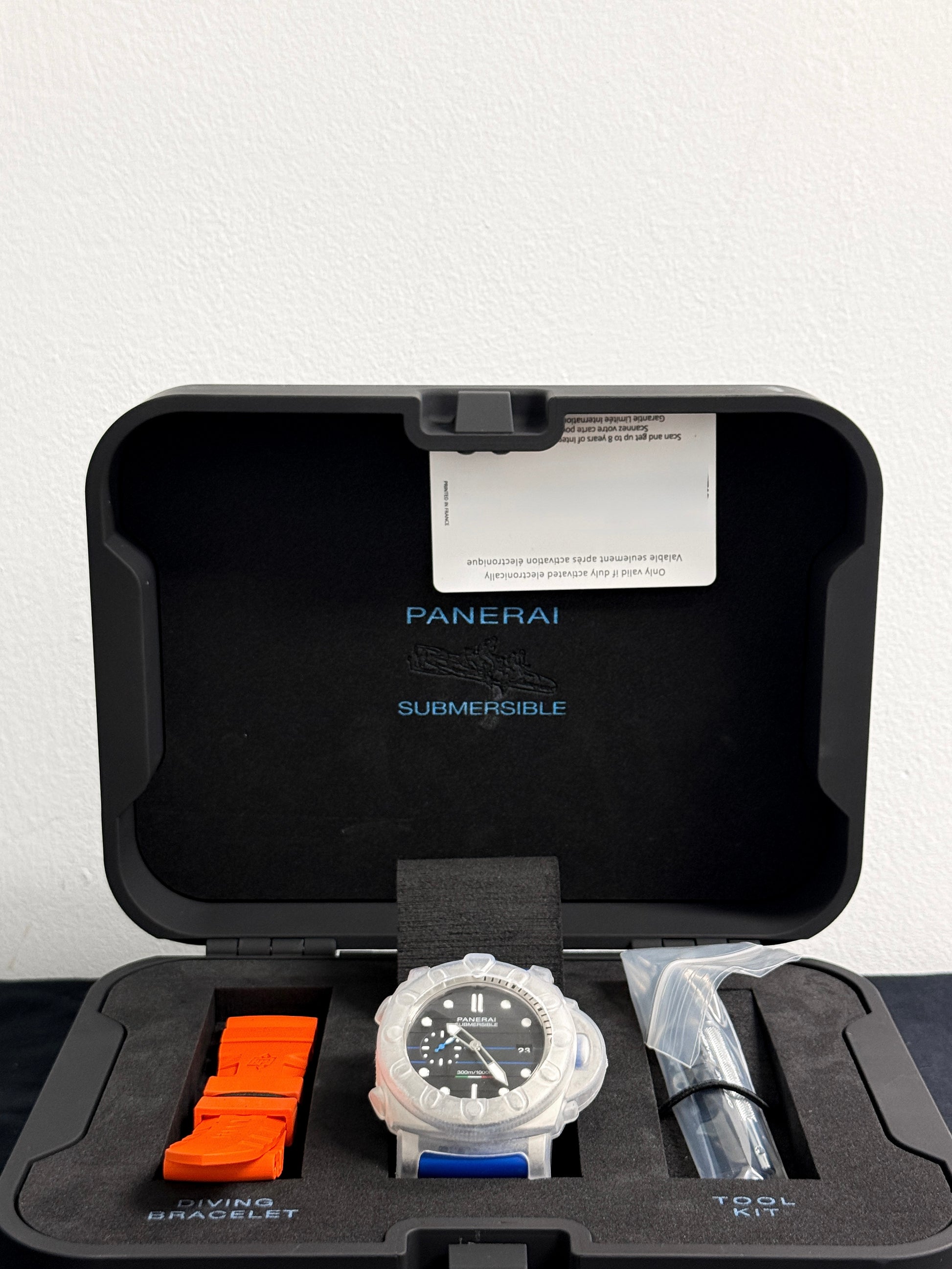 Panerai Luminor Submersible, PAM01162 - Full Set Dated 09/12/2021 - Grey Market
